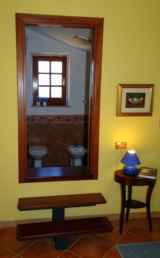Dolianova Bb Doliahouse Bed & Breakfast 部屋 写真